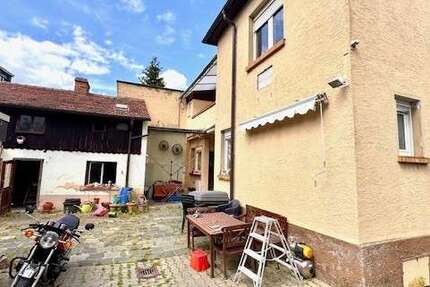 Haus zum Kaufen in Ilvesheim 465.000 € 226 m²