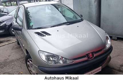 Peugeot 206 97.000 km 1.999 € Ketsch 68775