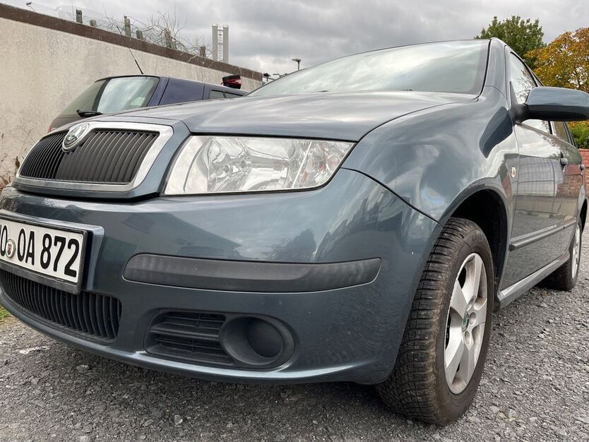 Skoda Fabia 106.777 km 2.499 € Reilingen 68799
