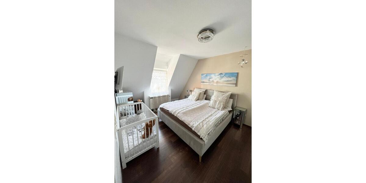 Etagenwohnung Bammental - 3 Zimmer, 90 m&sup2;, 1.060&euro; | Angebot:26279951