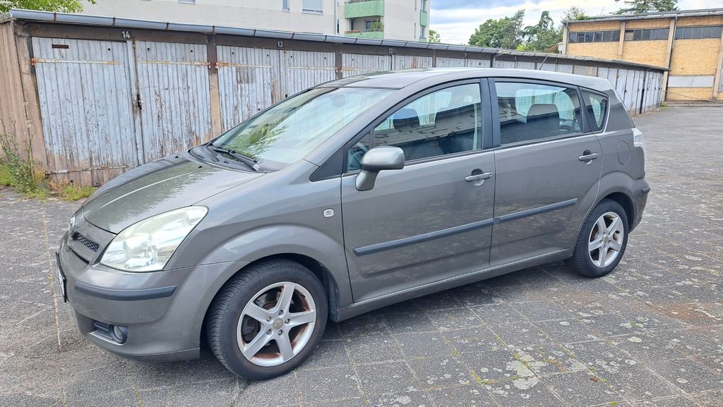 Toyota Corolla Verso 240.000 km 3.500 &euro; Mannheim 68161