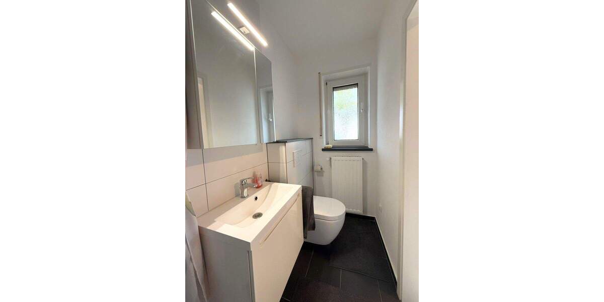 Reihenmittelhaus Ludwigshafen am Rhein Oppau - 7 Zimmer, 163 m&sup2;, 389.000&euro; | Angebot:25877463