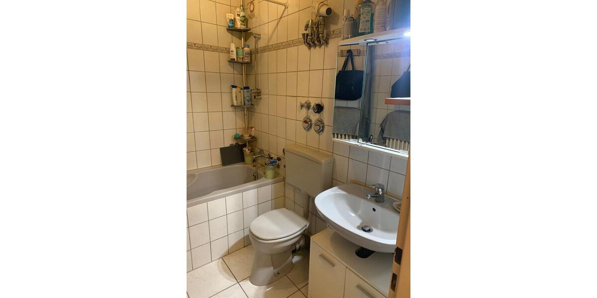 Etagenwohnung Frankenthal (Pfalz) - 1 Zimmer, 40 m&sup2;, 90.000&euro; | Angebot:27146265