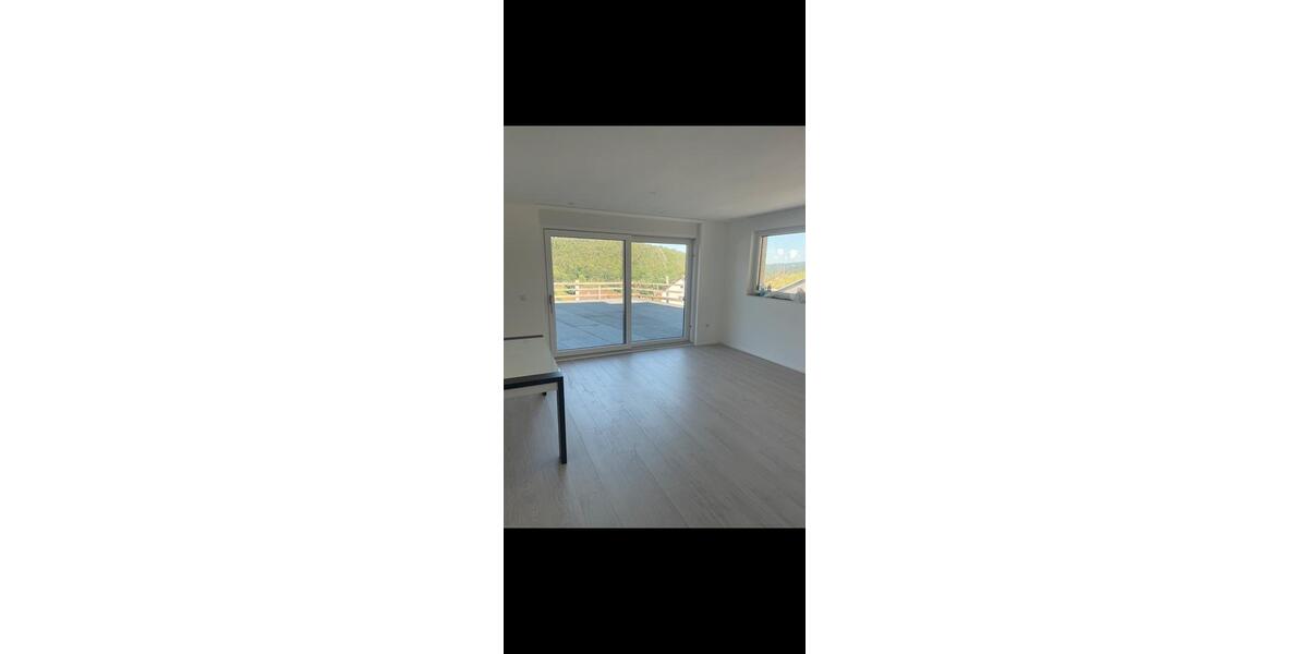 Erdgeschoßwohnung Wilhelmsfeld - 3.5 Zimmer, 85 m&sup2;, 1.370&euro; | Angebot:26414196