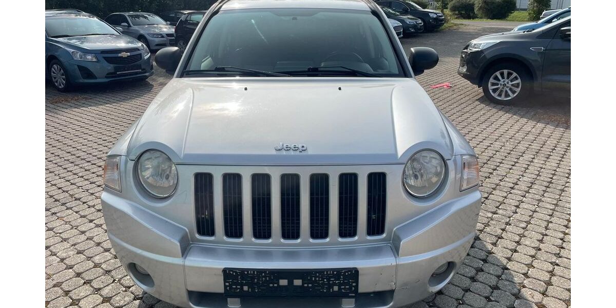 Jeep Compass 136.000 km 3.999 € Speyer 67346