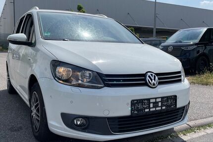 VW Touran 119.230 km 10.750 € Hockenheim 68766