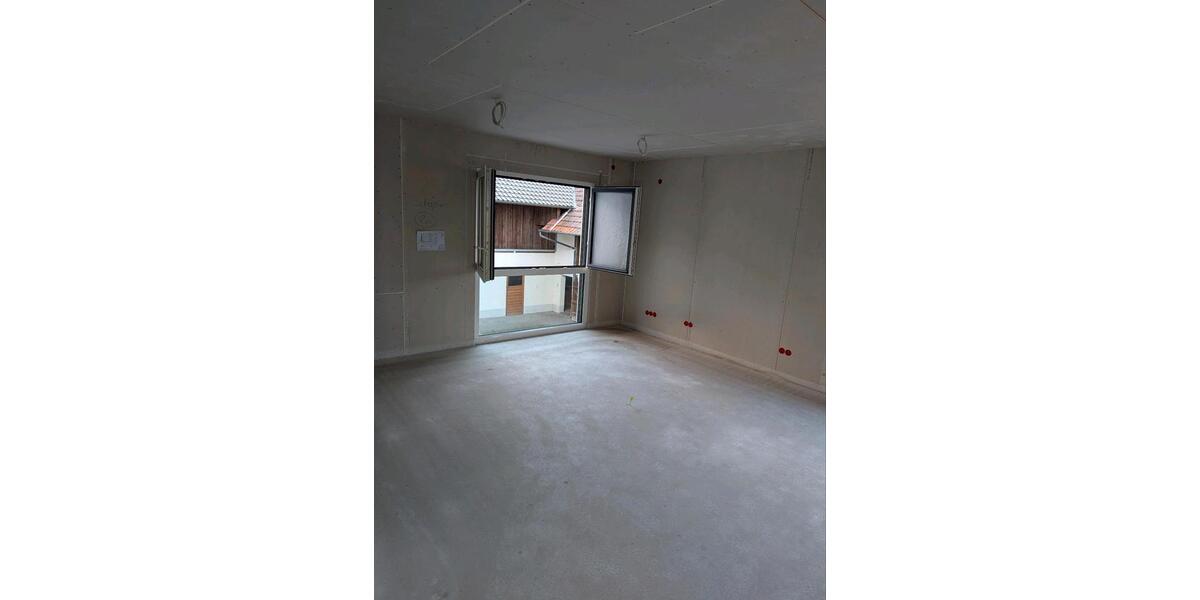 Etagenwohnung Sankt Leon-Rot Rot - 4.5 Zimmer, 107 m&sup2;, 1.650&euro; | Angebot:24481901