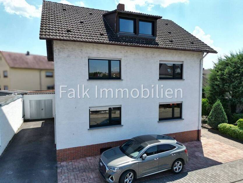 ***Zwei Generationen oder große Familie? 2-Familienhaus mit großem Grundstück in Brühl-Rohrhof***