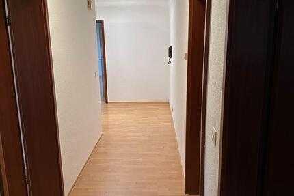 Wohnung Eberbach - 3 Zimmer, 87 m&sup2;, 950&euro; | Angebot:25282562