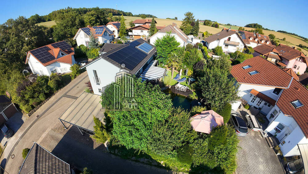 ATIK: Freistehendes Einfamilienhaus mit Schwimmteich und Gartenidylle - Ruhige Feldrandlage - Einfamilienhaus Waibstadt | Angebot:26267357