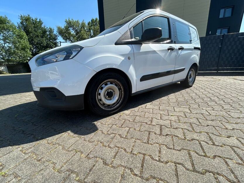 Ford Transit 153.000 km 7.899 € Mannheim 68199