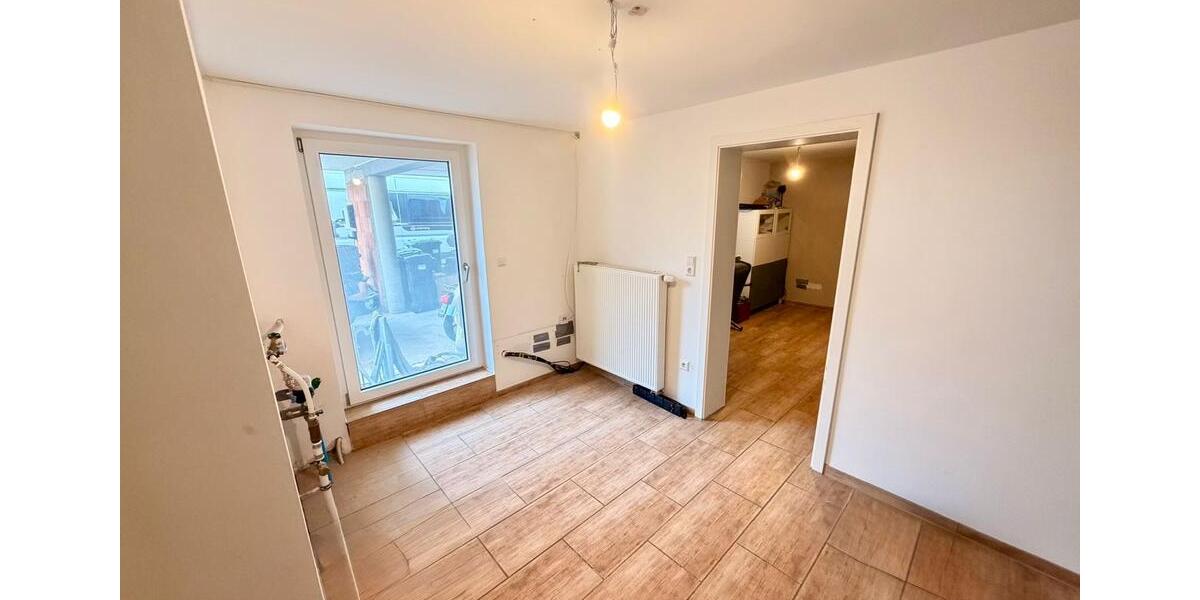 Reihenhaus Ubstadt-Weiher Weiher - 7 Zimmer, 240 m&sup2;, 510.000&euro; | Angebot:25976136