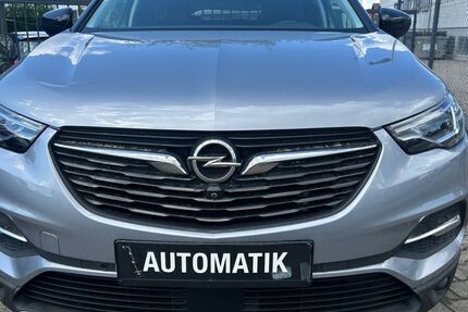 Opel Grandland (X) 94.000 km 10.999 &euro; Sandhausen 69207