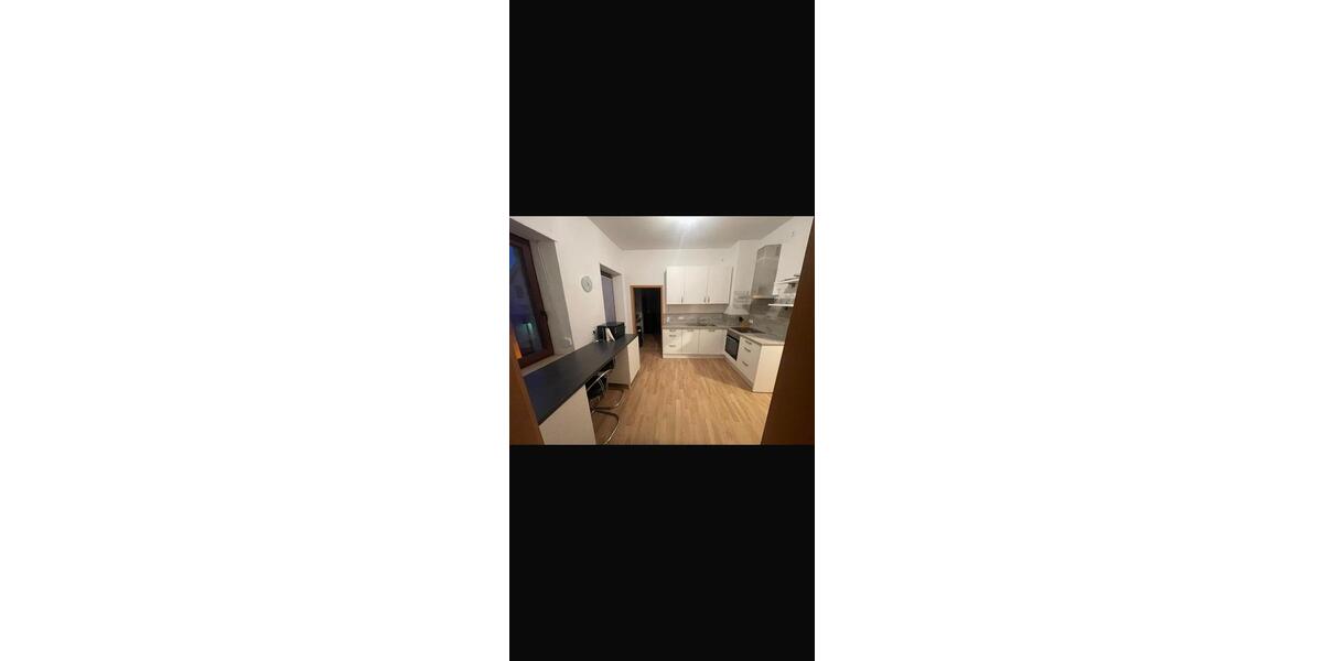 Etagenwohnung Dossenheim - 3 Zimmer, 90 m&sup2;, 870&euro; | Angebot:26323332