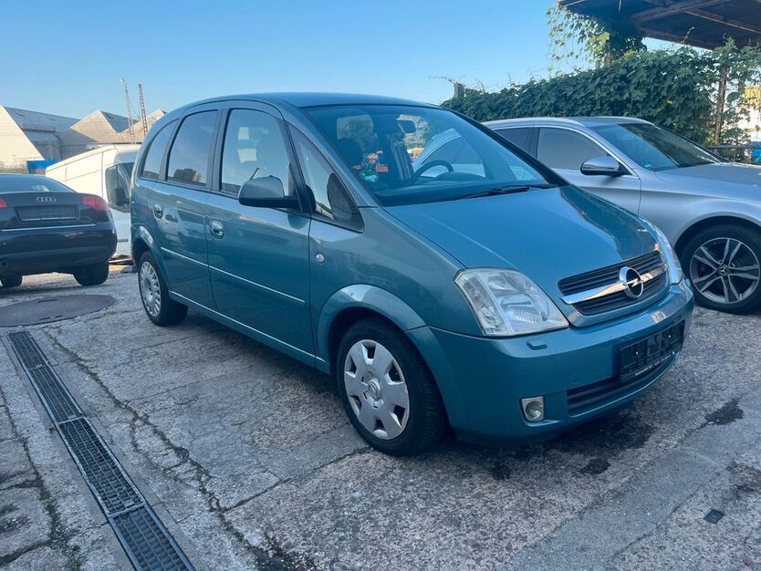 Opel Meriva 237.000 km 1.350 € Ludwigshafen am Rhein 67071
