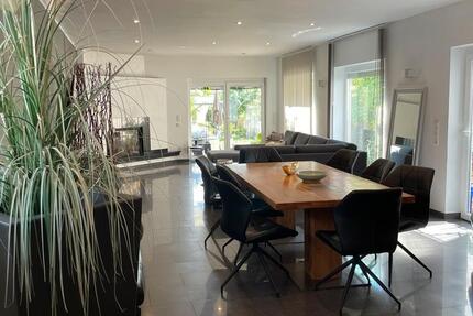Haus Walldorf - 7 Zimmer, 170 m&sup2;, 760.000&euro; | Angebot:26870743