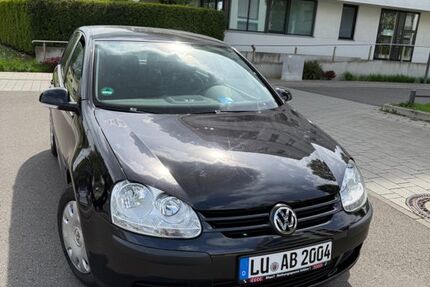 VW Golf 13.335 km 11.050 &euro; Ludwigshafen 67061