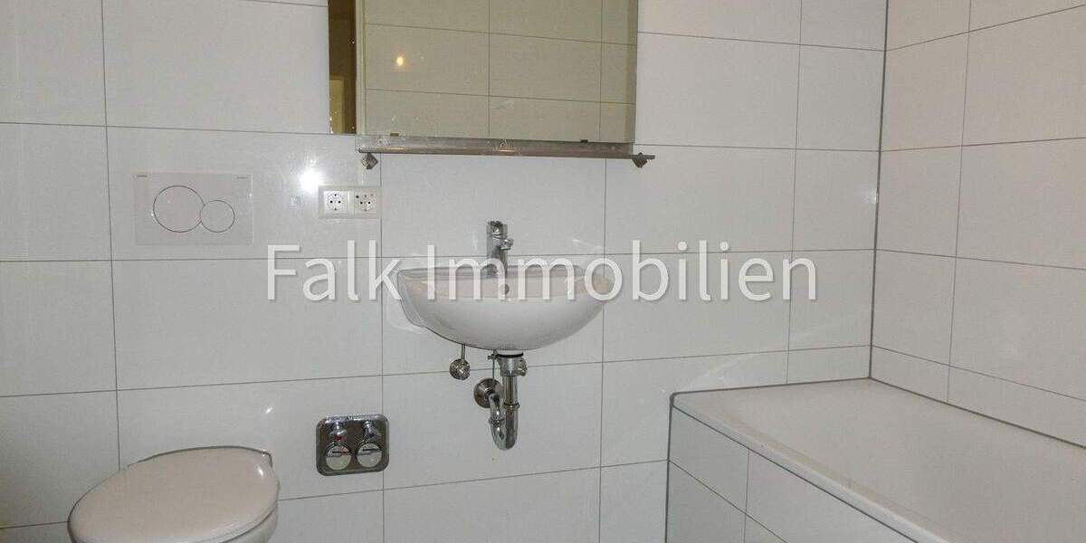 Etagenwohnung Mannheim Neckarau - 3 Zimmer, 84 m&sup2;, 1.020&euro; | Angebot:25566319