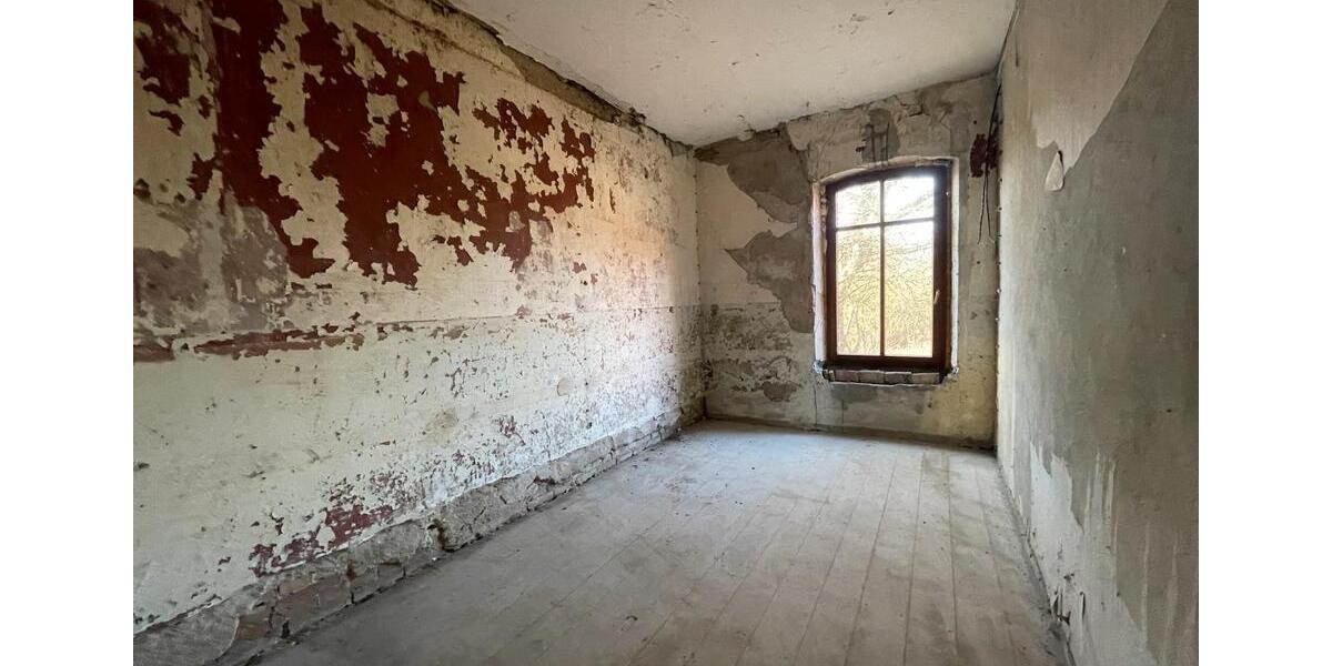 Mehrfamilienhaus, Wohnhaus Bad Schönborn - 20 Zimmer, 700 m&sup2;, 680.000&euro; | Angebot:24741226