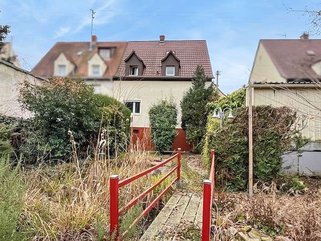 Haus zum Kaufen in Ludwigshafen am Rhein 385.000 € 150 m²