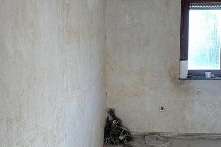 Aktuell in Renovierung - 62m2 3-Zimmer zu vermieten 3 zimmer