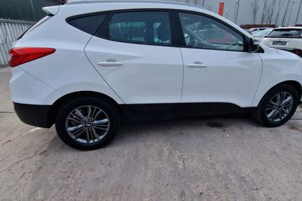 Hyundai ix35 110.000 km 9.500 &euro; Neuhofen 67141
