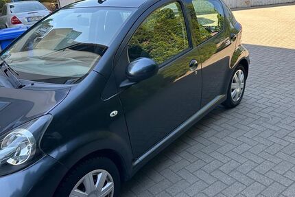 Toyota Aygo (X) 152.000 km 2.100 &euro; Ludwigshafen 67059