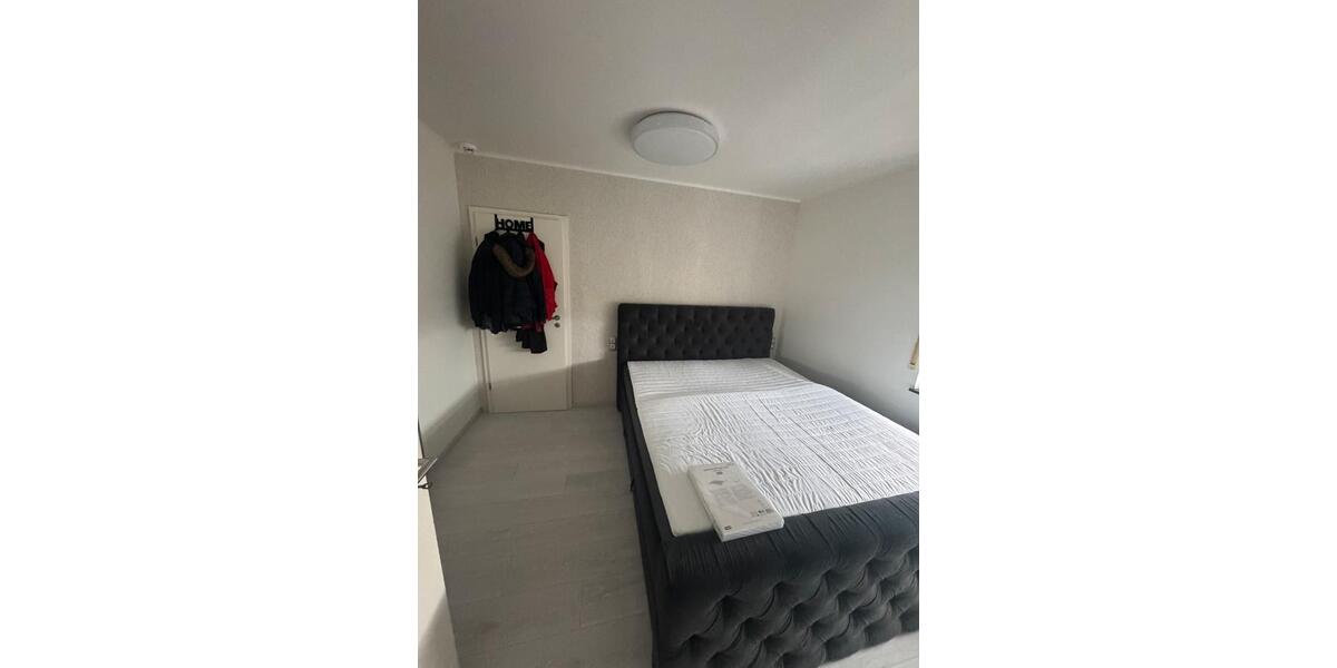Etagenwohnung Ludwigshafen am Rhein Rheingönheim - 2.5 Zimmer, 65 m&sup2;, 180.000&euro; | Angebot:26039253