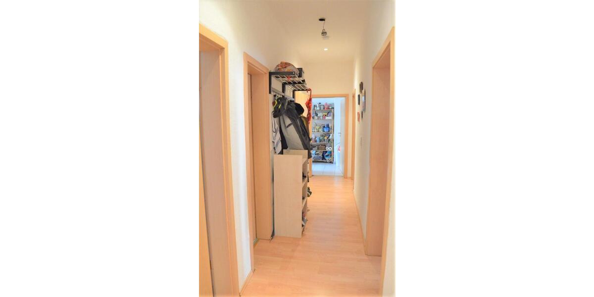 Etagenwohnung Mannheim - 4 Zimmer, 120 m&sup2;, 1.100&euro; | Angebot:25452091