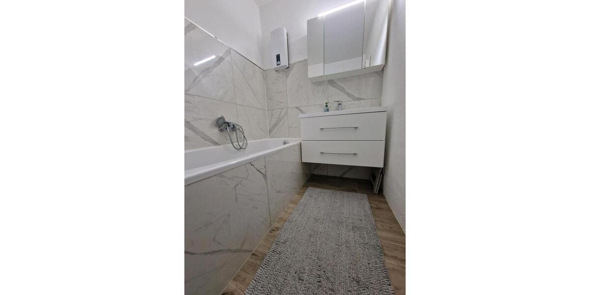 Etagenwohnung Frankenthal (Pfalz) - 2.5 Zimmer, 68 m&sup2;, 185.000&euro; | Angebot:25718577