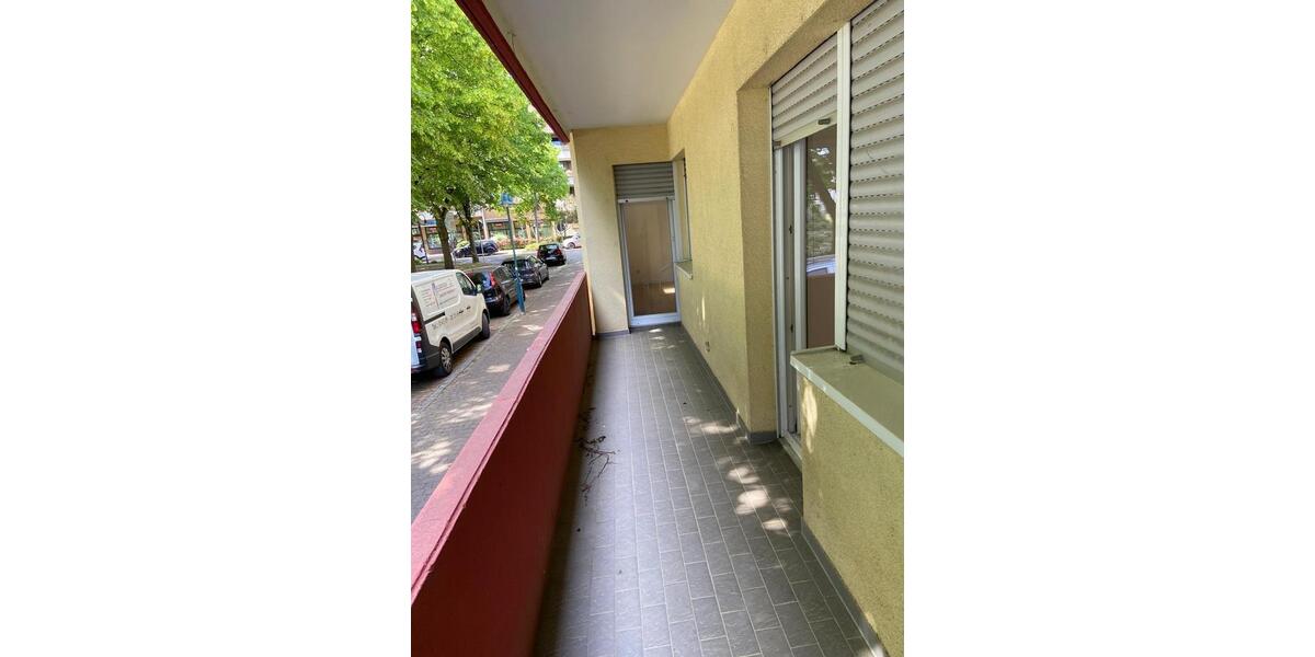Erdgeschoßwohnung Hockenheim - 3.5 Zimmer, 100 m&sup2;, 1.300&euro; | Angebot:26408845