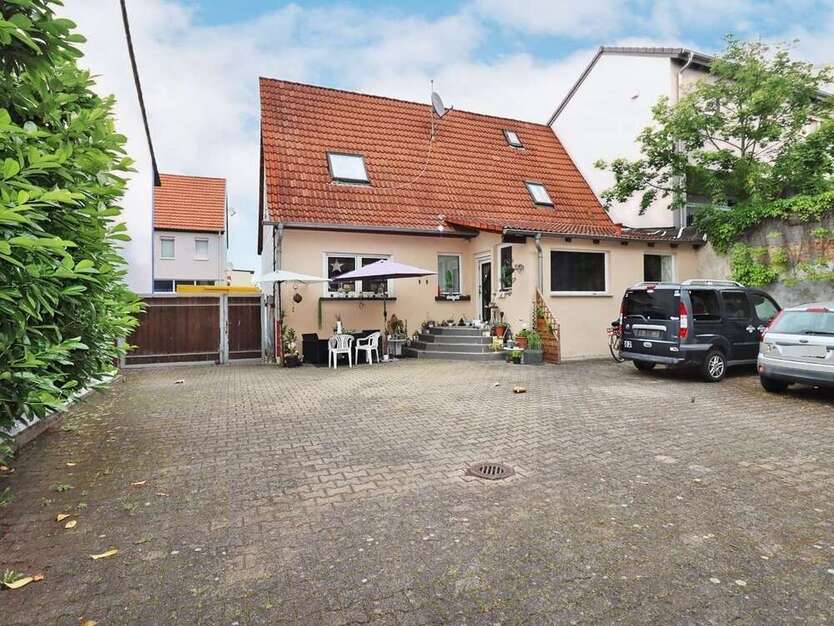 Haus zum Kaufen in Waghäusel 385.000 € 127.69 m²