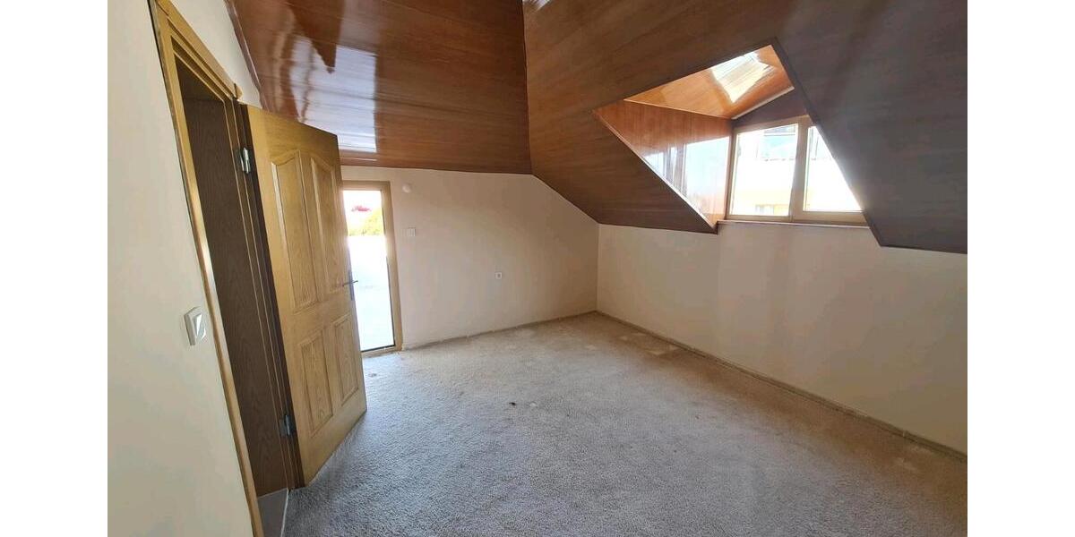 Einfamilienhaus Ludwigshafen am Rhein Edigheim - 4 Zimmer, 150 m&sup2;, 139.000&euro; | Angebot:24625854