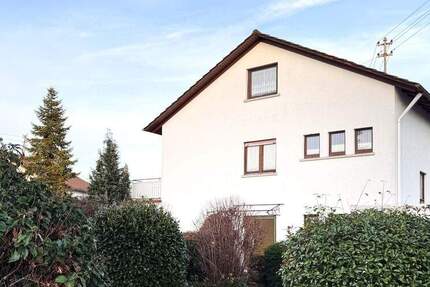 Charmantes 1-2-Familienhaus mit Potenzial auf großzügigem Grundstück in Walldorf 8 zimmer