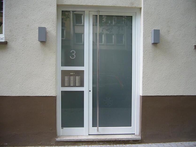 1aLage! Ab 15.7.: kompl.möbl. Whg am Wasserturm