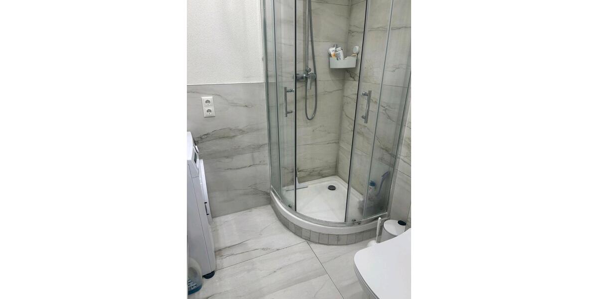 Dachgeschoßwohnung Hockenheim - 2 Zimmer, 45 m&sup2;, 650&euro; | Angebot:26670394