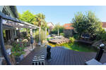 ATIK: Freistehendes Einfamilienhaus mit Schwimmteich und Gartenidylle - Ruhige Feldrandlage - Einfamilienhaus Waibstadt | Angebot:26267357