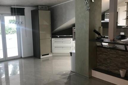 Wohnung Ludwigshafen am Rhein Ludwigshafen-Hemshof - 3 Zimmer, 95 m&sup2;, 1.120&euro; | Angebot:25370021