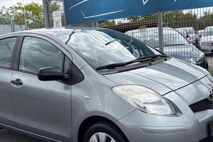 Toyota Yaris 176.000 km 2.490 &euro; Hockenheim 68766