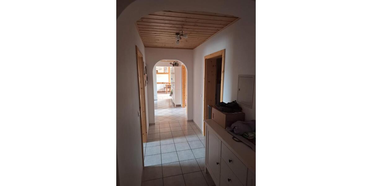 Etagenwohnung Otterstadt - 5 Zimmer, 140 m&sup2;, 372.000&euro; | Angebot:26877268
