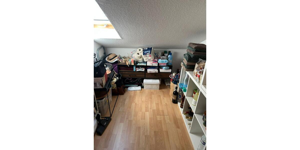 Dachgeschoßwohnung Hockenheim - 2.5 Zimmer, 59 m&sup2;, 650&euro; | Angebot:26600791