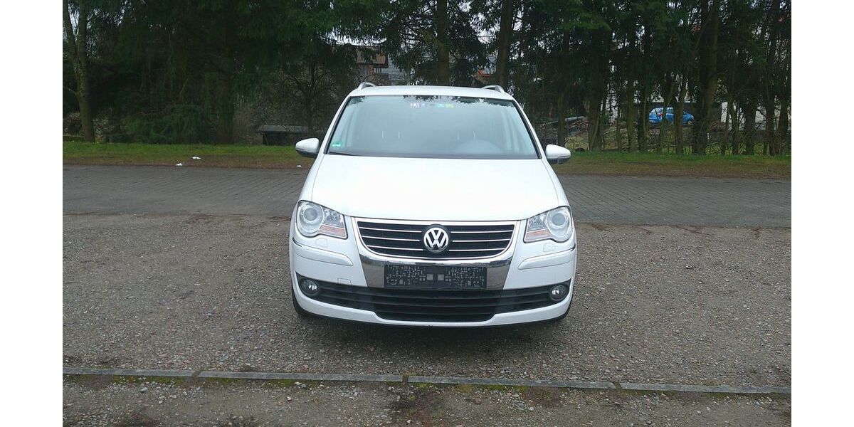 VW Touran 220.000 km 4.200 &euro; Wald-Michelbach 69483