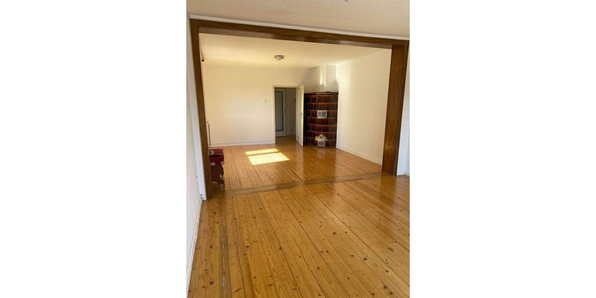 Mehrfamilienhaus, Wohnhaus Wiesloch - 7 Zimmer, 190 m&sup2;, 750.000&euro; | Angebot:25356051