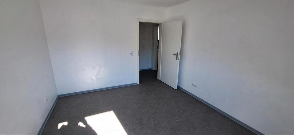 Dachgeschoßwohnung Mannheim Herzogenried - 2 Zimmer, 50 m&sup2;, 920&euro; | Angebot:26223627