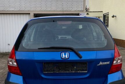 Honda Jazz 200.000 km 2.599 &euro; Mannheim 68309