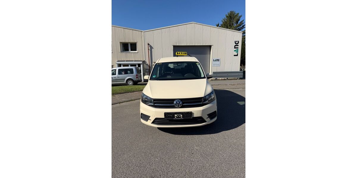VW Caddy 311.679 km 8.900 &euro; Leimen 69181