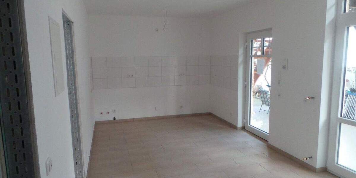 Etagenwohnung Schriesheim Branich - 3 Zimmer, 49 m&sup2;, 710&euro; | Angebot:25760532