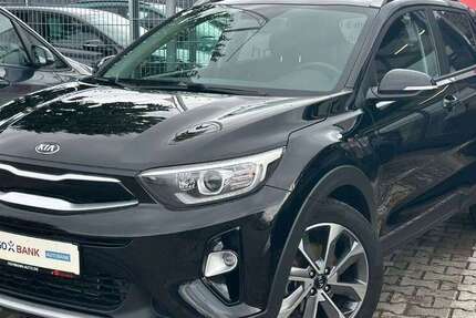 Kia Stonic 15.000 km 15.790 € Brühl 68782