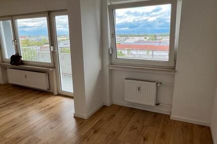 *Provisionsfrei* Wohnung in Limburgerhof mit Balkon 2 zimmer