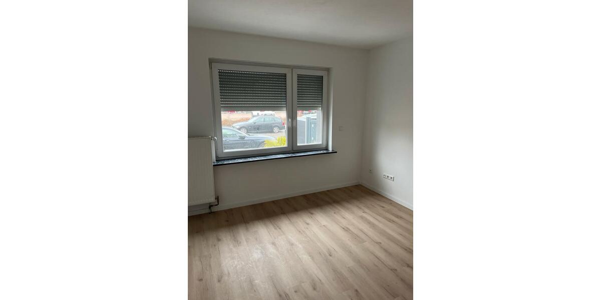 Erdgeschoßwohnung Mannheim Rheinau - 3 Zimmer, 75 m&sup2;, 1.300&euro; | Angebot:25422853